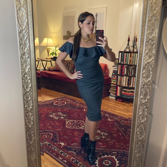 Amanda Uprichard grey plaid stretchy ruffle top. Size XS. Gently worn. - Picture 1 of 7